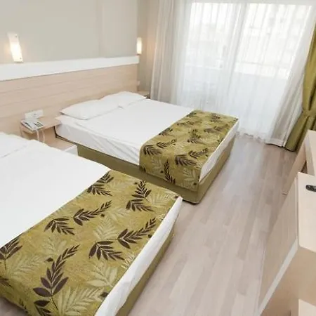 Seaden Sweet Park 3* Side