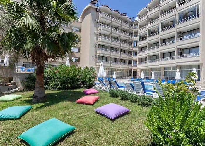 Seaden Sweet Park Hotel 3*